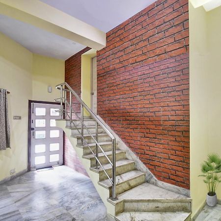 Hotel O R A Homestay Near Acropolis Mall Kalkuta Zewnętrze zdjęcie