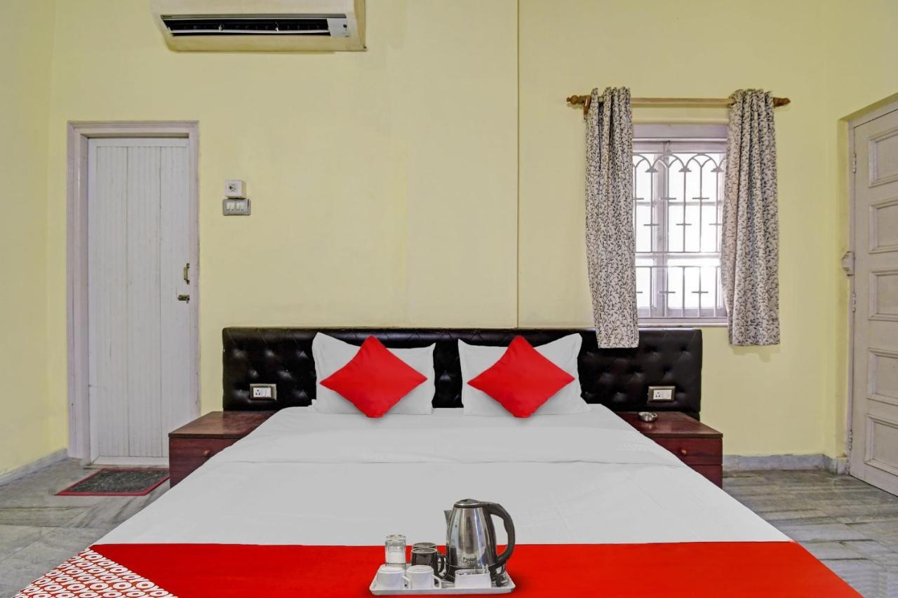 Hotel O R A Homestay Near Acropolis Mall Kalkuta Zewnętrze zdjęcie