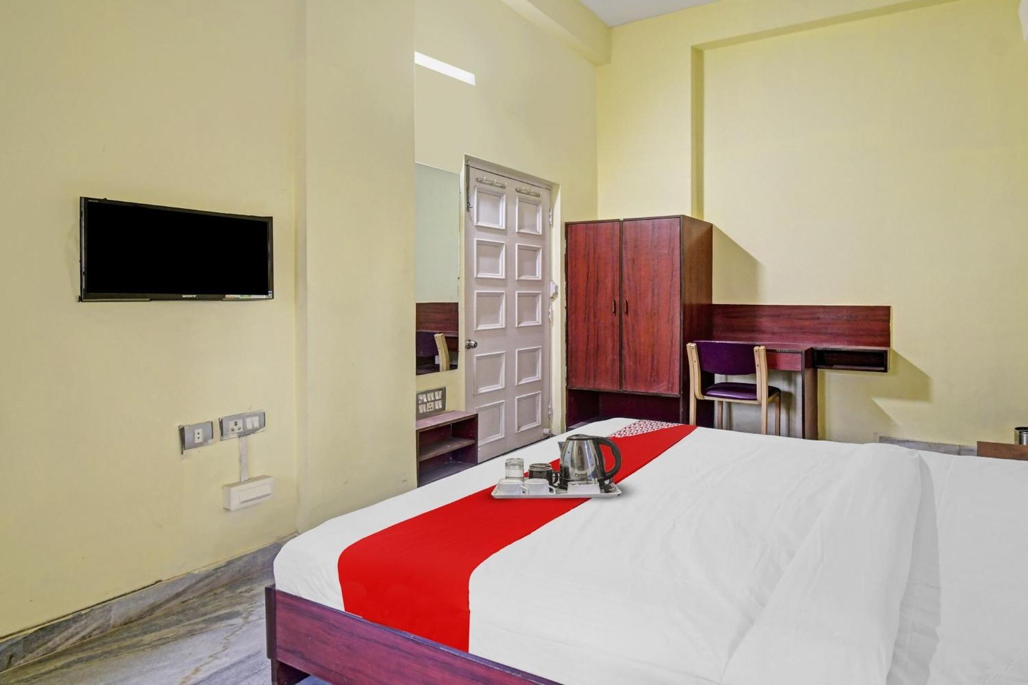 Hotel O R A Homestay Near Acropolis Mall Kalkuta Zewnętrze zdjęcie
