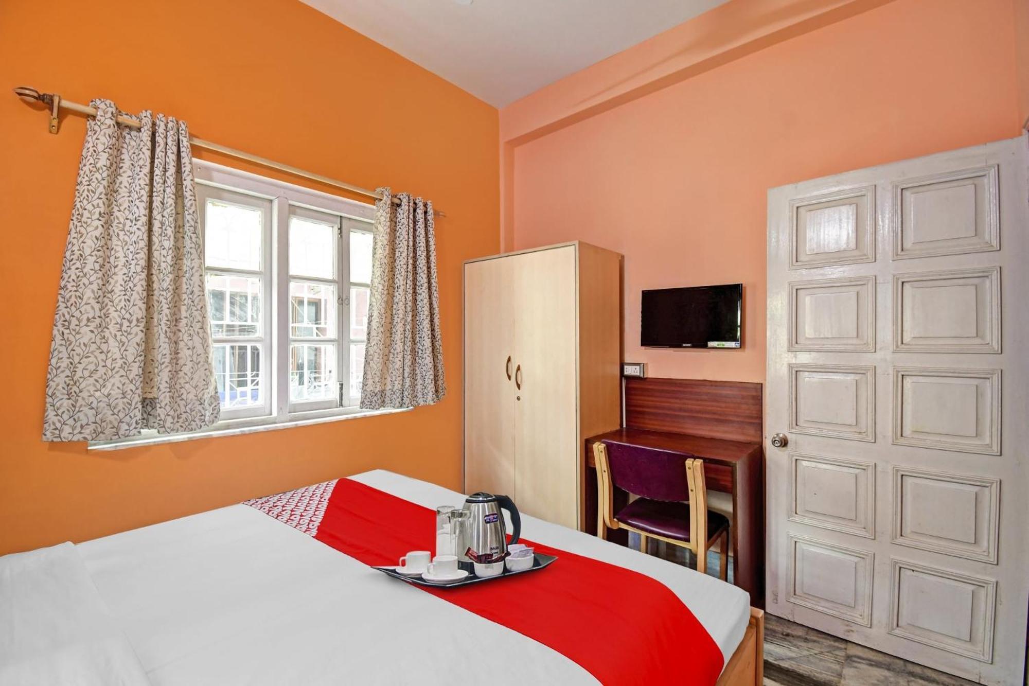 Hotel O R A Homestay Near Acropolis Mall Kalkuta Zewnętrze zdjęcie